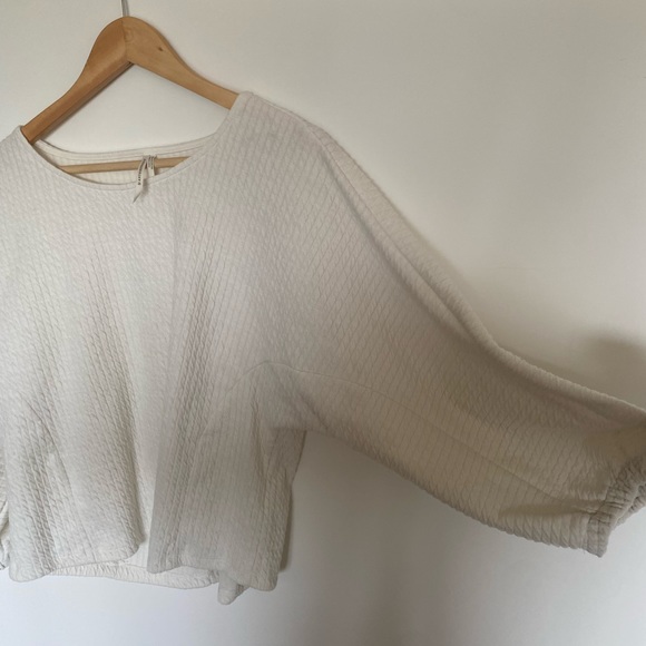 Anthropology size large Arya textured top with balloon sleeves - Picture 3 of 8